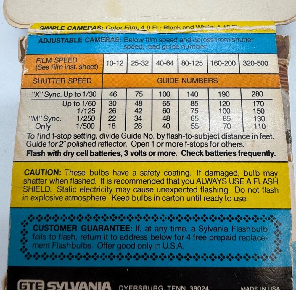 Sylvania Blue Dot AG1B Flashbulbs 12 Count Vintage Camera Accessory